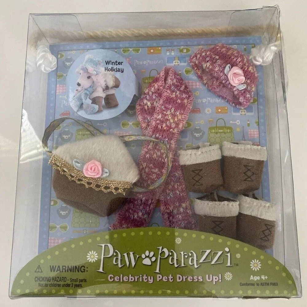 Rare Retired Paw Parazzi Celebrity‎ Pet Dress Up Winter Holiday Clothes Set NEW